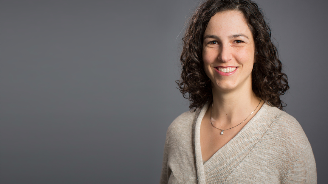 Emma Samelson-Jones, MD headshot